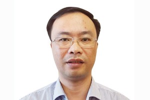 Ông Dương Mạnh Hùng, Vụ trưởng Vụ Hệ thống tài khoản quốc gia (Tổng cục Thống kê).