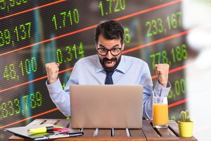 [interActive] Chứng khoán tuần qua (12-16/10): Khối ngoại miệt mài bán, nhà đầu tư nội rót tiền ầm ầm