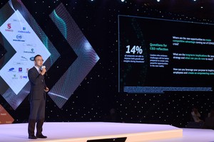 "Giờ là cơ hội tốt để mua các doanh nghiệp mới cũng như thoái vốn"