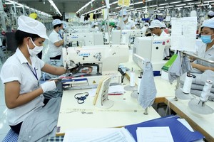 10 tháng năm 2020, kim ngạch xuất nhập khẩu của cả nước đạt 439,82 tỷ USD, tăng 2,6% so với cùng kỳ năm trước.