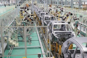 Đại dịch Covid-19 cản trở chuỗi cung ứng ô tô toàn cầu