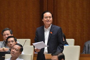 Bộ trưởng Bộ Giáo dục và Đào tạo Phùng Xuân Nhạ