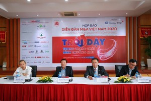 Diễn đàn M&A Việt Nam lần thứ 12 năm 2020 diễn ra cuối tháng 11/2020, với chủ đề “Trỗi dậy trong trạng thái bình thường mới”. Ảnh: Ban Tổ chức họp báo công bố sự kiện, sáng 5/11. Ảnh: Chí Cường