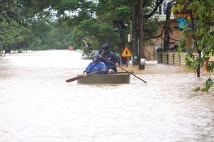 Việc xác minh thiệt hại và giám định tổn thất để làm căn cứ bồi thường trong bối cảnh bão lũ rất khó khăn