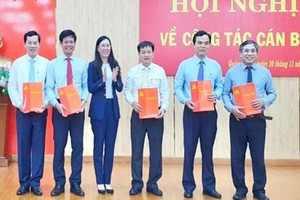 Quảng Ngãi điều động, phân công một loạt nhân sự chủ chốt