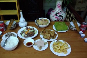 Bữa cơm tất niên
