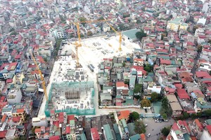 Dự án Feliz Home, Hoàng Mai, Hà Nội vẫn đang ngổn ngang. Ảnh: Dũng Minh