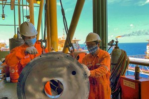 Năm 2020, ngành dầu khí đóng góp 83.000 tỷ đồng cho ngân sách nhà nước, nhưng lại đang hoạt động không có quy chế tài chính của riêng mình như trước đây. 