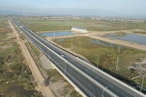 Khu độ thị phức hợp Hạ Long Xanh có vị trí tiếp giáp với tuyến cao tốc Hải Phòng - Hạ Long.