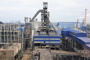 Khu lò cao tại Liên hợp gang thép Hòa Phát Dung Quất