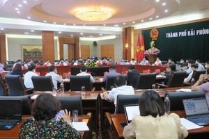 UBND TP Hải Phòng họp Ban chỉ đạo phòng chống dịch Covid-19 trong tình hình mới sáng 02/5