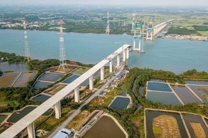 Một đoạn tuyến cao tốc Bến Lức - Long Thành do VEC đang tiến hành đầu tư.