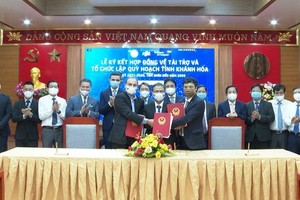 Sự kiện ký kết 3 bên nhằm tài trợ việc lập quy hoạch tỉnh Khánh Hòa