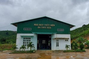 2 doanh nghiệp ở Lâm Đồng khai thác, sử dụng nước mặt trái phép để phát điện