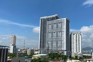 Chủ đầu tư Dự án Khu phức hợp nghỉ dưỡng Monarchy chưa hoàn thành các thủ tục có liên quan, như: nghĩa vụ tài chính; nghiệm thu công trình; nghiệm thu PCCC; xác nhận hoàn thành các công trình bảo vệ môi trường... để đưa công trình vào sử dụng.