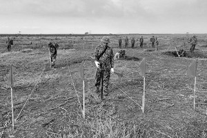 Rà phá bom mìn phục vụ thi công xây dựng Cảng hàng không quốc tế Long Thành