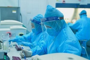 Thêm 76 ca mắc mới, Đồng Tháp nâng mức cảnh báo cao nhất, dồn toàn lực dập dịch