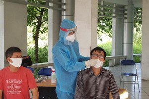 TP.HCM yêu cầu doanh nghiệp phải thực hiện “3 tại chỗ” hoặc “1 cung đường 2 địa điểm”