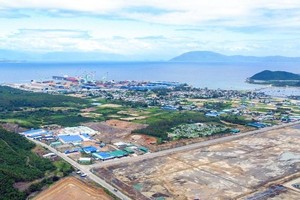 Tại huyện Vạn Ninh, Khánh Hòa đã từng xuất hiện thông tin không chính xác về quy hoạch dẫn đến tình trạng sốt đất ảo, nhiều người ôm nợ... Trong ảnh là một góc khu Nam Vân Phong