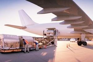 Đưa hàng hóa lên cabin chở khách - “cứu tinh” của hàng không Việt trong đại dịch