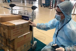 Mọi hoạt động vận chuyển của Vietnam Airlines đều tuân thủ nghiêm ngặt các quy định về phòng chống dịch của Chính phủ.