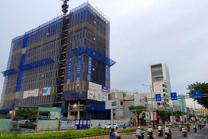 Dự án The Summit Building nằm trên đường Nguyễn Văn Linh, giữa trung tâm Đà Nẵng.