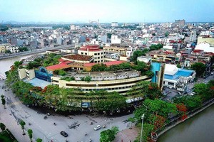 Chợ Sắt đang hoạt động kém hiệu quả.