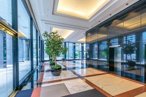 Dịch bệnh khiến phân khúc văn phòng gặp khó. Ảnh: Dũng Minh