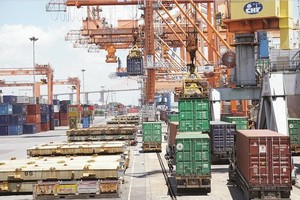 Muốn không xảy ra khủng hoảng kinh tế - xã hội, thì lực lượng cần được hỗ trợ, được tiếp sức chính là cộng đồng doanh nghiệp.