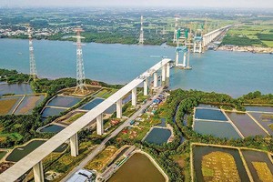 Thi công Gói thầu J3 sử dụng vốn vay của JICA. Ảnh: A.M