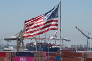 Ngân hàng đầu tư đa quốc gia Goldman Sachs vừa hạ dự báo tăng trưởng GDP quý III của Mỹ xuống 5,5%, từ mức 9%. Ảnh: AFP