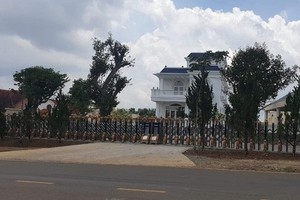 Lại gia hạn tháo dỡ biệt thự “khủng” tại Bảo Lộc
