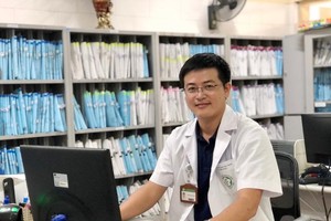 Bác sĩ Bùi Tiến Công