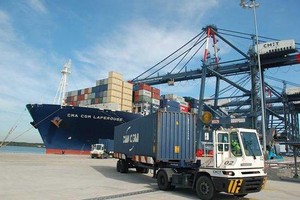 Việc tận dụng hiệu quả CPTPP, EVFTA đã góp thêm đáng kể vào bức tranh tăng trưởng xuất khẩu 18,8% sau 9 tháng 2021.