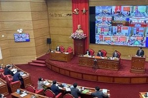 Kỳ họp thứ 5 HĐND tỉnh Quảng Ninh khóa XIV đã quyết nghị nhiều vấn đề liên quan đến giải ngân đầu tư công và thu chi ngân sách.