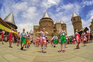 Du lịch miền Trung được dự báo sẽ sớm quay lại đà phát triển. Trong ảnh: Ba Na Hills (Đà Nẵng) - một điểm đến hấp dẫn của miền Trung.