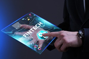 Chuyển đổi số trong ngân hàng còn chưa toàn diện