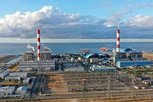 Trung tâm điện lực Vĩnh tân, có công suất 4.284 MW