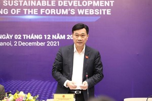 Chủ nhiệm Ủy ban Kinh tế Vũ Hồng Thanh tại cuộc họp báo chiều 2/12/2021. (Ảnh - Duy Linh).