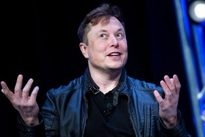 Elon Musk tuyên bố sẽ nộp 11 tỷ USD tiền thuế