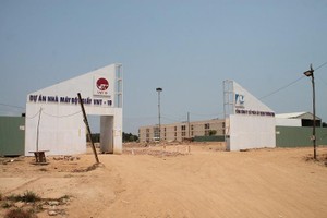 Dự án Nhà máy Bột - giấy VNT19 tại huyện Bình Sơn, Quảng Ngãi. Ảnh: PV