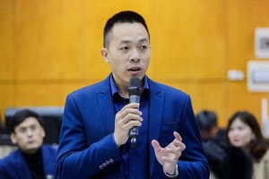 Ông Hồ Phi Ân, CEO CTCP EI Industrial chia sẻ tại hội thảo. (Ảnh: Trọng Hiếu)