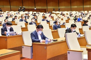 Gói hỗ trợ với quy mô trên 350.000 tỷ đồng mà Quốc hội vừa thông qua là gói hỗ trợ phục hồi kinh tế có quy mô lớn nhất từ trước tới nay.