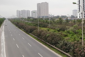 Hạ tầng giao thông là bệ đỡ cho các dự án bất động sản. Ảnh: Thành Nguyễn 