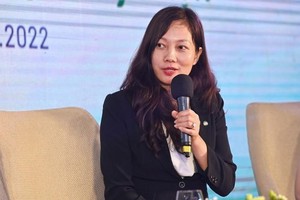 Bà Phạm Thị Nguyệt, Quyền Trưởng ban Tiếp thị bán sản phẩm của Vietnam Airlines.