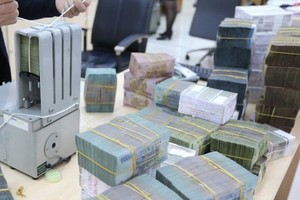 Thấp thỏm chờ “chợ” trái phiếu nhộn nhịp trở lại