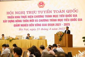 Phó thủ tướng Thường trực Phạm Bình Minh chủ trì Hội nghị trực tuyến toàn quốc triển khai thực hiện Chương trình mục tiêu quốc gia xây dựng nông thôn mới và Chương trình mục tiêu quốc gia giảm nghèo bền vững giai đoạn 2021 – 2025, sáng 21/4. (Ảnh: Hồ Hạ)