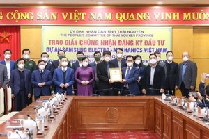 Dự án Samsung Electro-mechanics Việt Nam (Thái Nguyên) nhận chứng nhận đăng ký đầu tư tăng vốn thêm 920 triệu USD