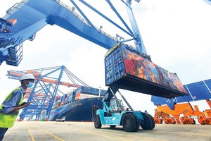 Nhập khẩu lạm phát là nguy cơ hiện hữu 