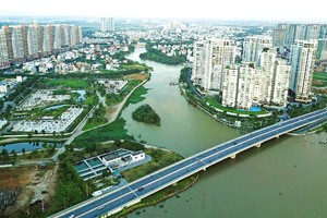 Thị trường bất động sản cần chính sách hợp lý, đặc biệt là chính sách tín dụng thuận lợi để phát triển bền vững. Ảnh: Lê Toàn